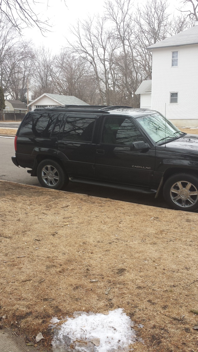2000 Cadillac Escalade