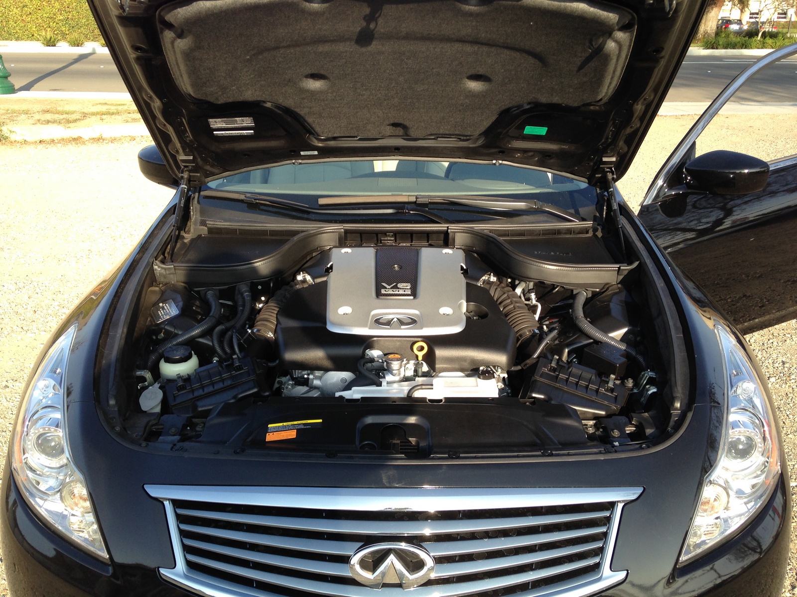 2010 Infiniti G37