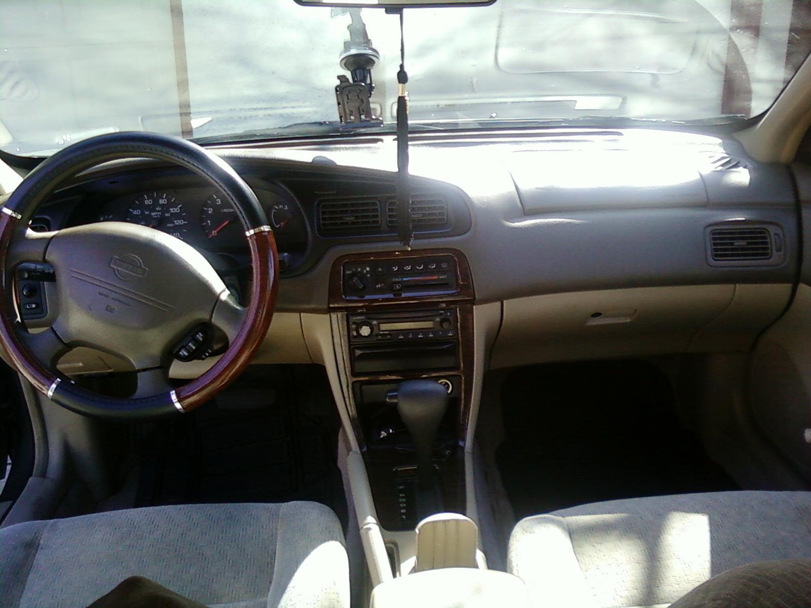 2000 Nissan altima gxe interior #10