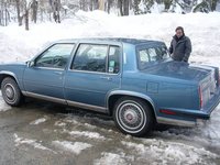 1991 Lincoln Town Car Overview 1991 Lincoln Town Car Overview