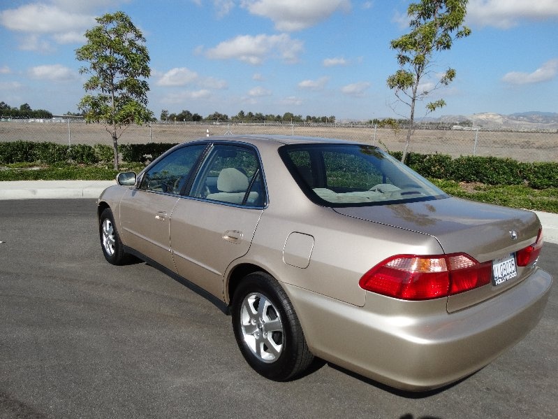 2003 Honda accord coupe special edition #1