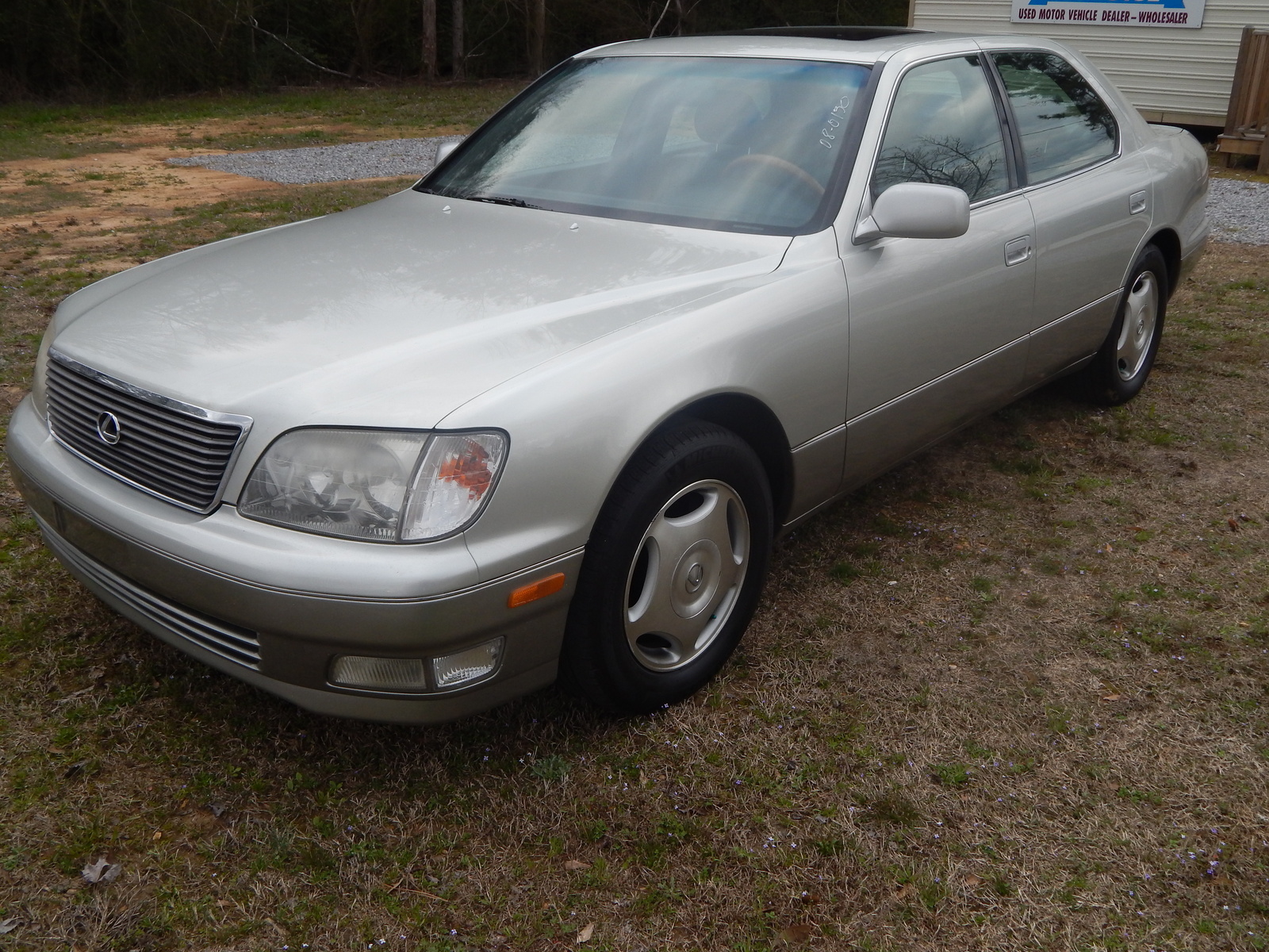 2000 Lexus Ls 400 Overview Cargurus