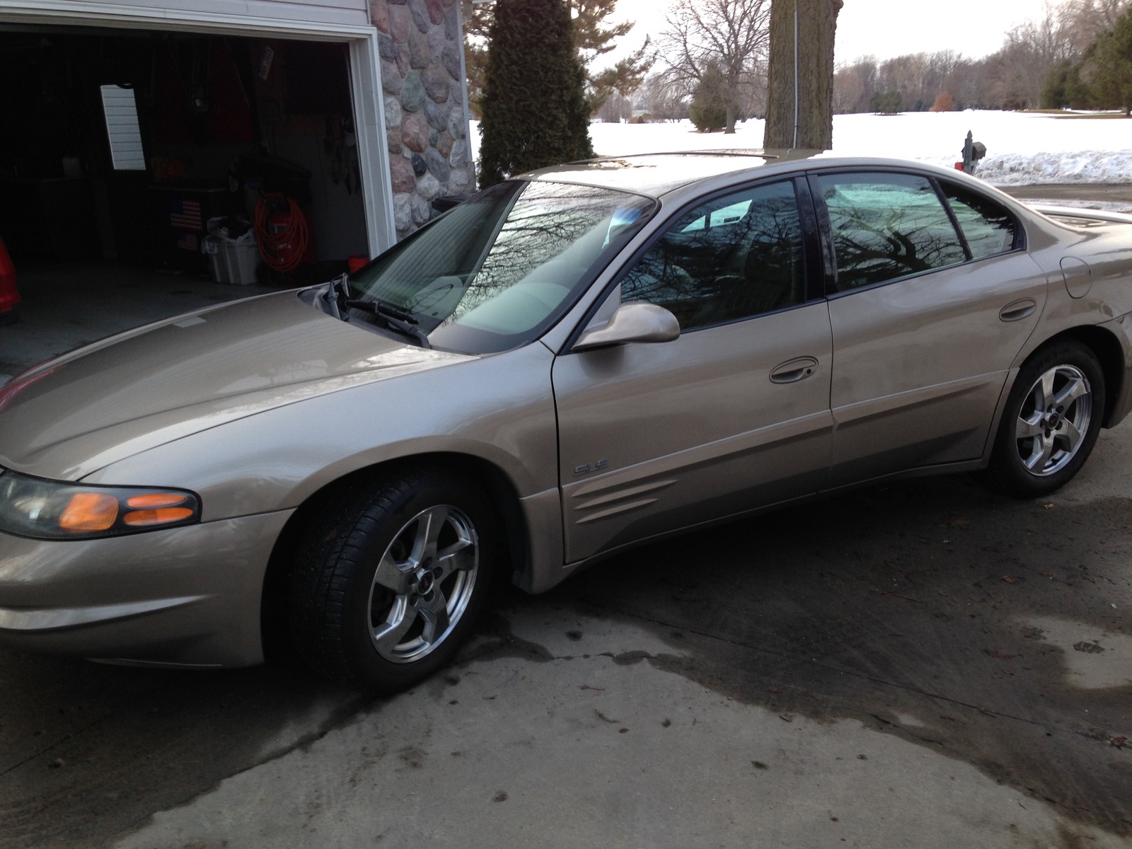 2002 Pontiac Bonneville
