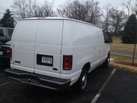 2005 Ford E-250 Overview 2005 Ford E-250 Overview