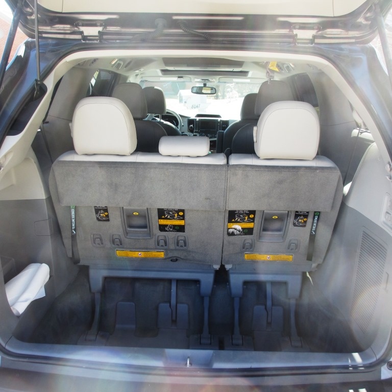 2011 Toyota Sienna