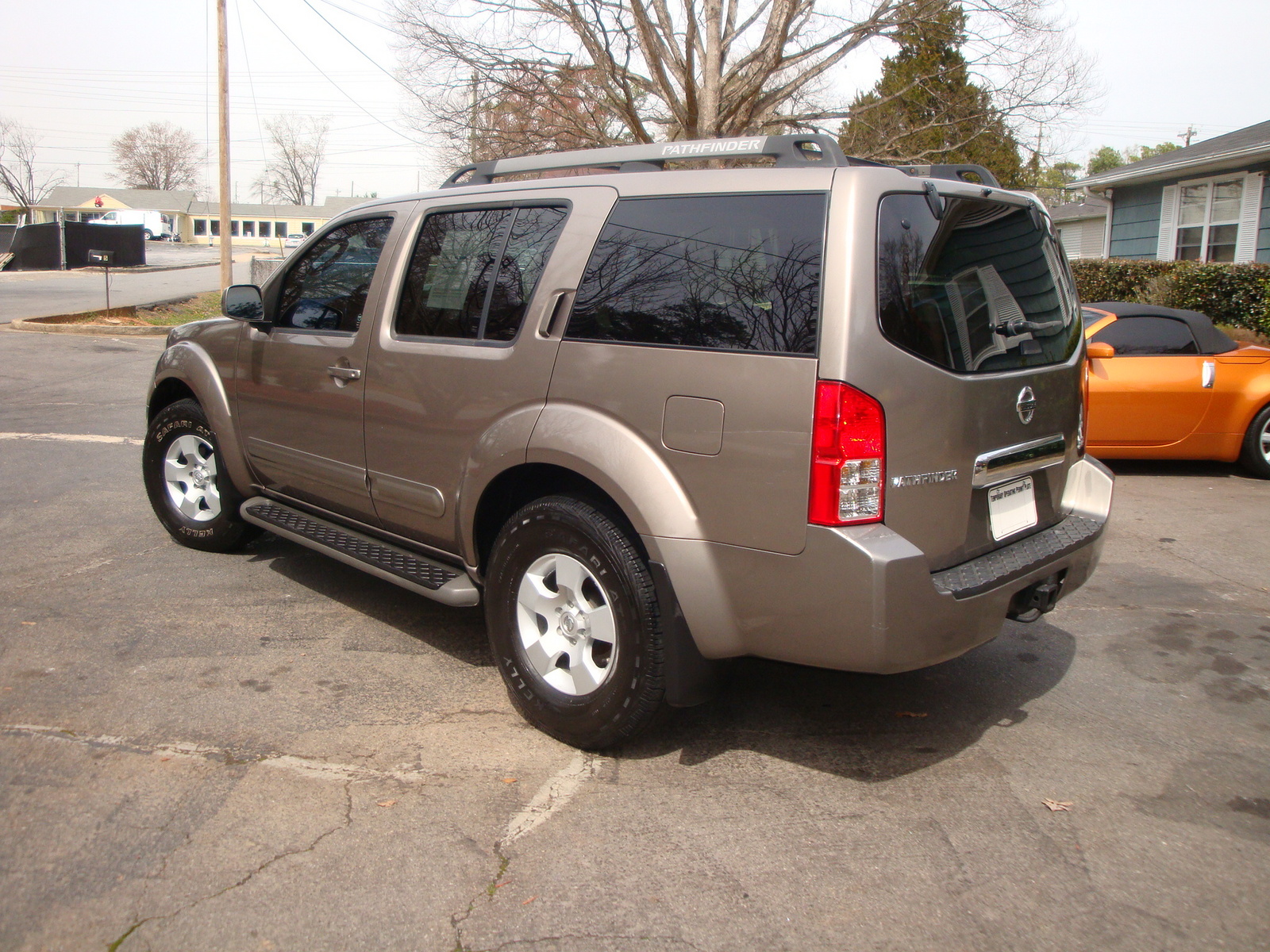 2005 Nissan pathfinder se off road 4wd #3