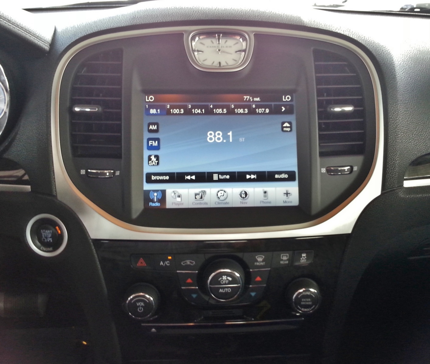 2011 Chrysler 300