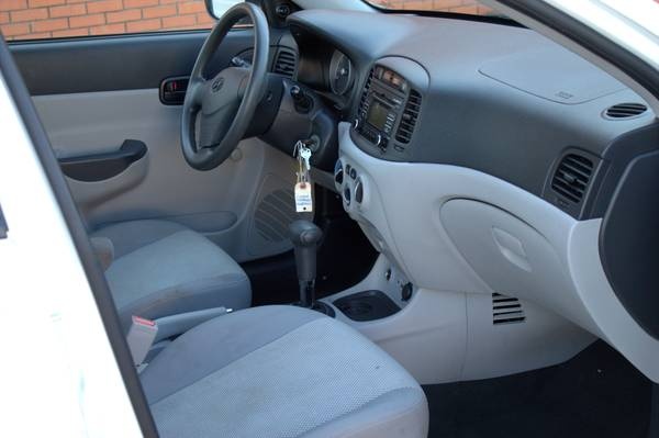 2010 Hyundai Accent