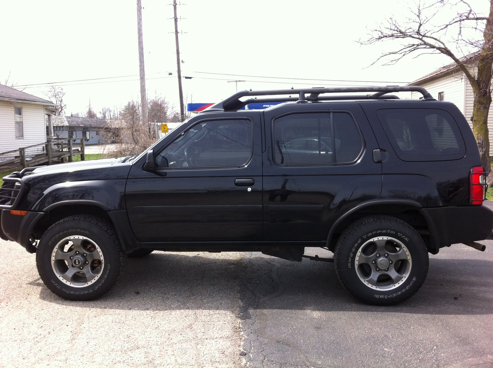 What is the towing capacity of a 2002 nissan xterra