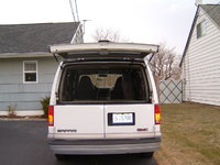 1998 GMC Safari Overview 1998 GMC Safari Overview