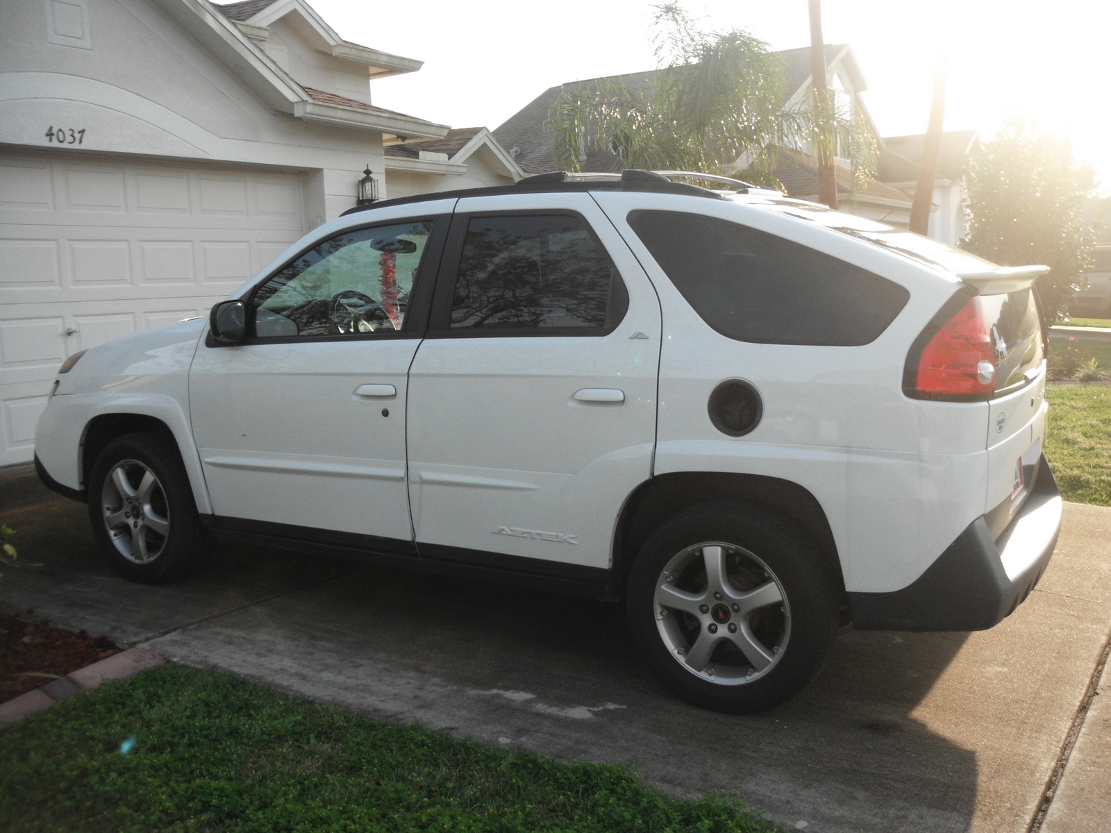 Pontiac aztek купить планшет