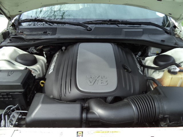 2010 Chrysler 300