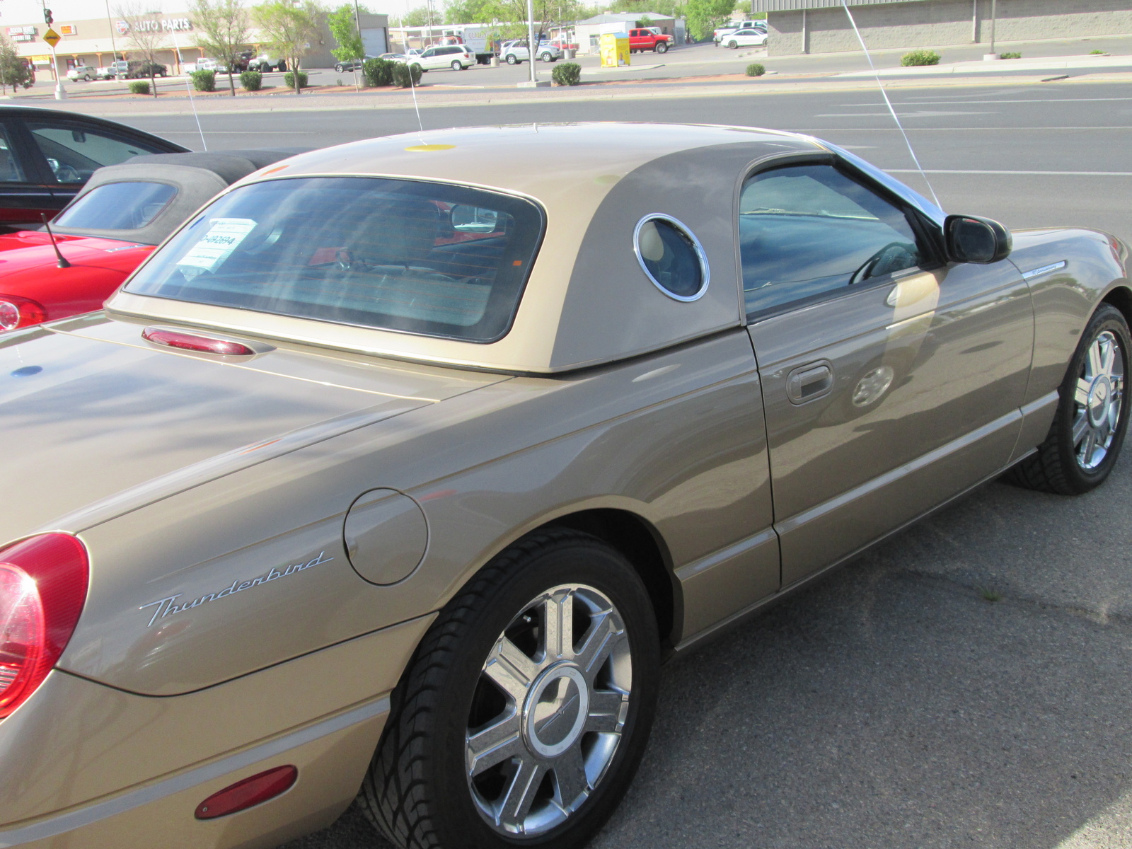 2005 Ford Thunderbird
