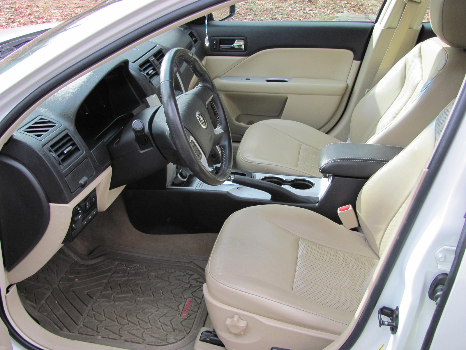 2010 Mercury Milan