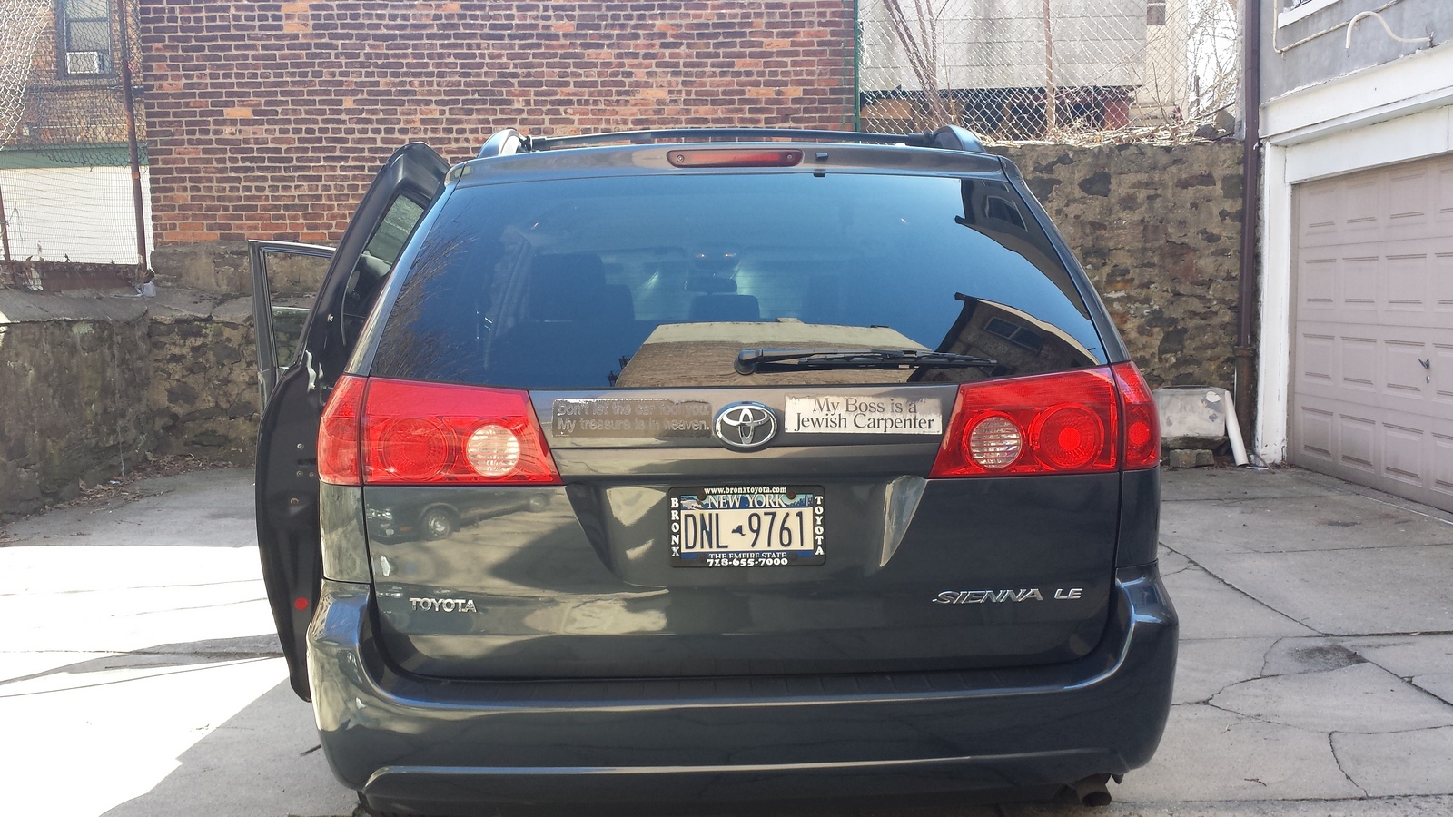 any problems with 2006 toyota sienna #7