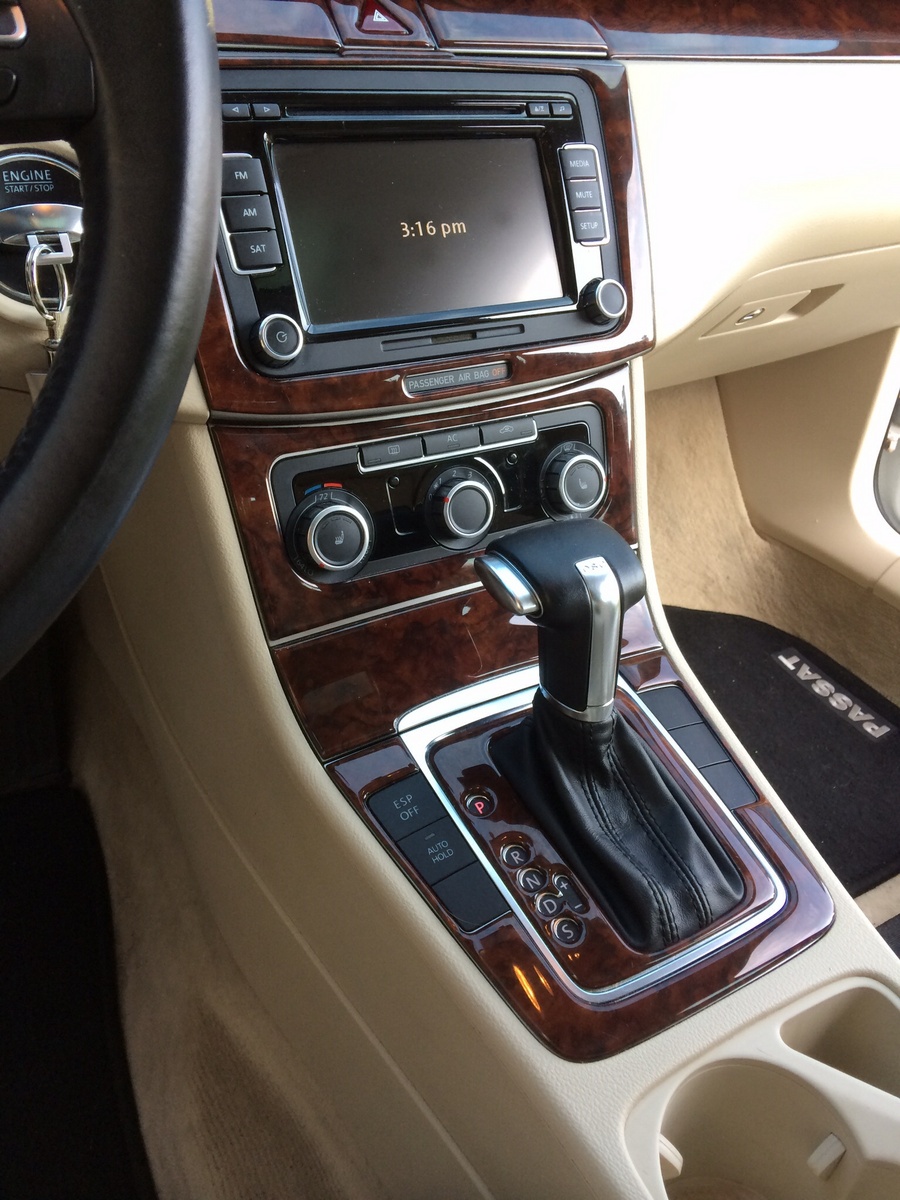 2010 Volkswagen Passat