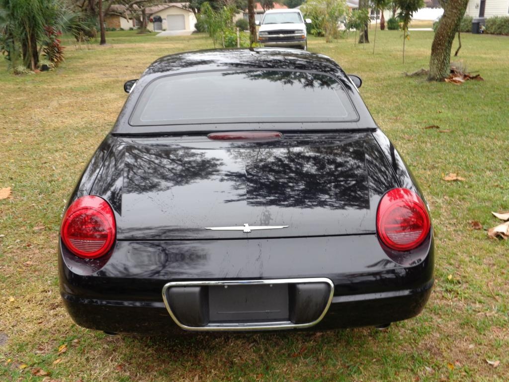 2003 Ford Thunderbird