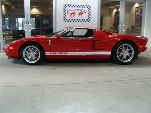 2006 Ford GT