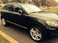2011 Volkswagen Touareg Overview 2011 Volkswagen Touareg Overview