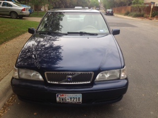 2000 Volvo S70