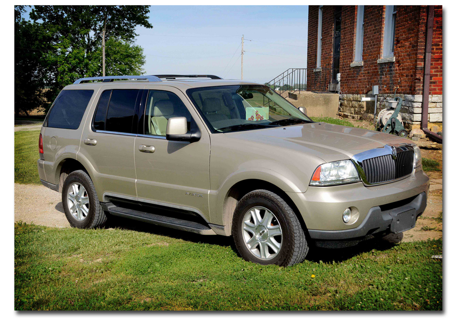 2004 Lincoln Aviator