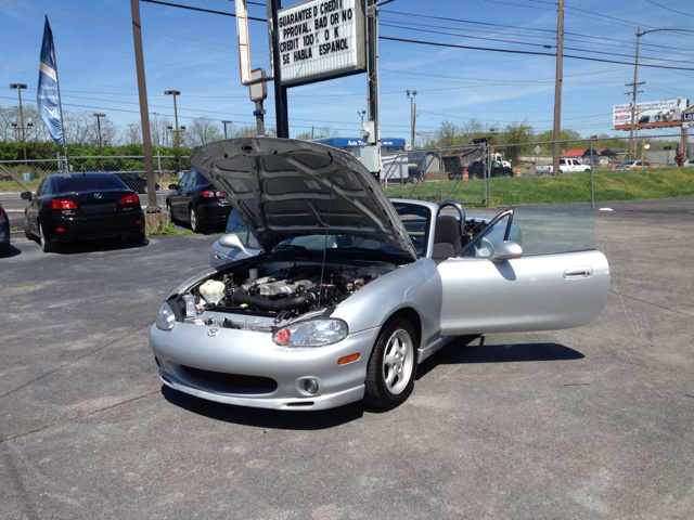 2000 Mazda MX-5 Miata