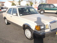 1985 Mercedes-Benz 300-Class Overview 1985 Mercedes-Benz 300-Class Overview