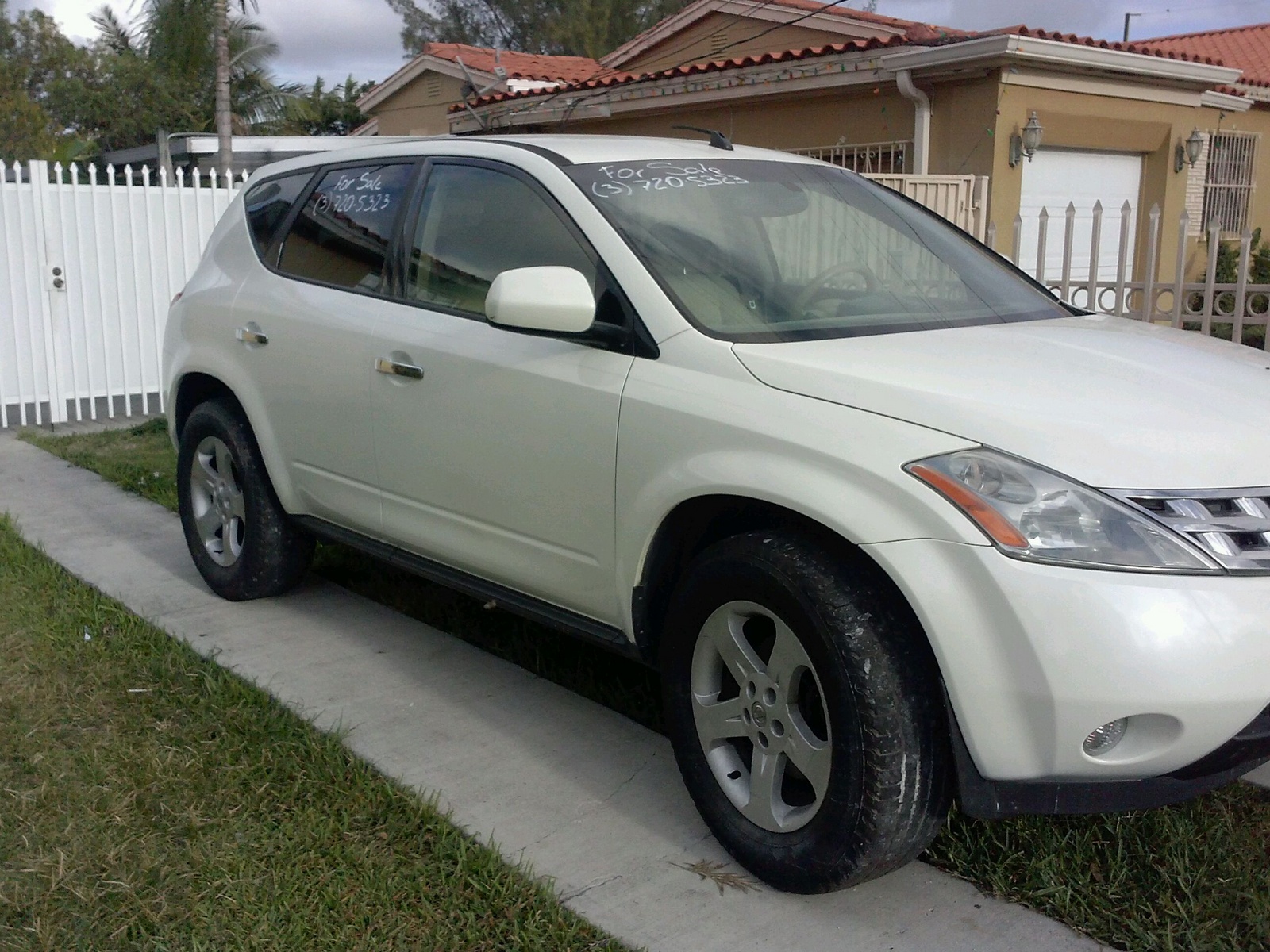 2005 Nissan mirano #2