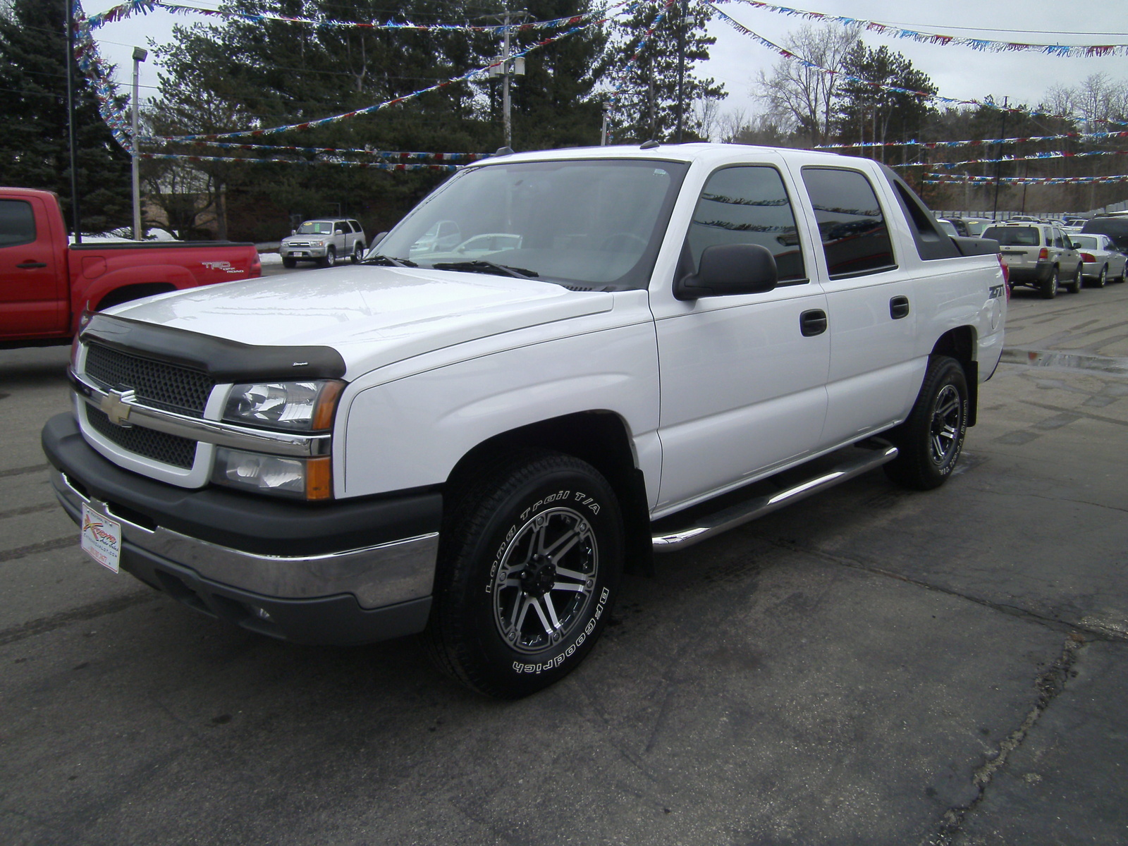 2004 Chevrolet Avalanche Pictures CarGurus