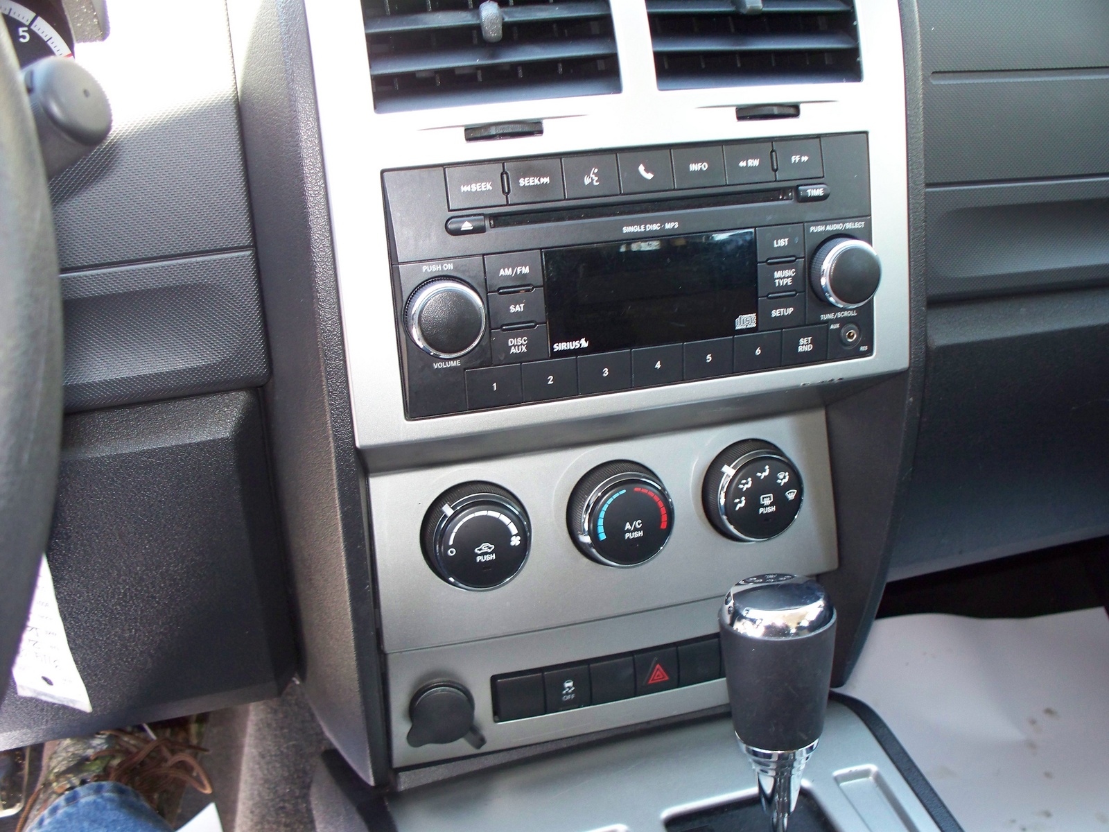2010 Dodge Nitro
