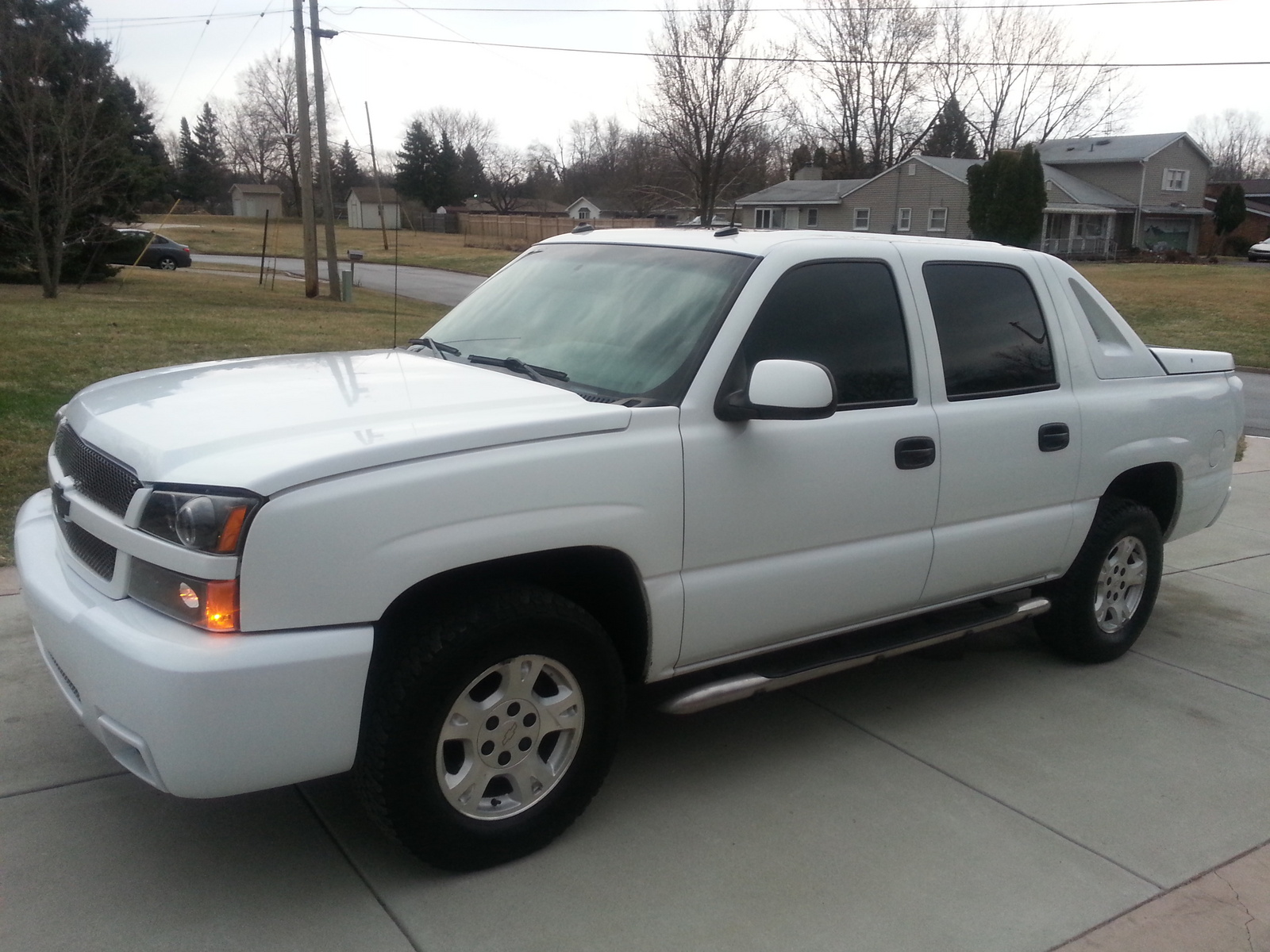2004 Chevrolet Avalanche Pictures Cargurus