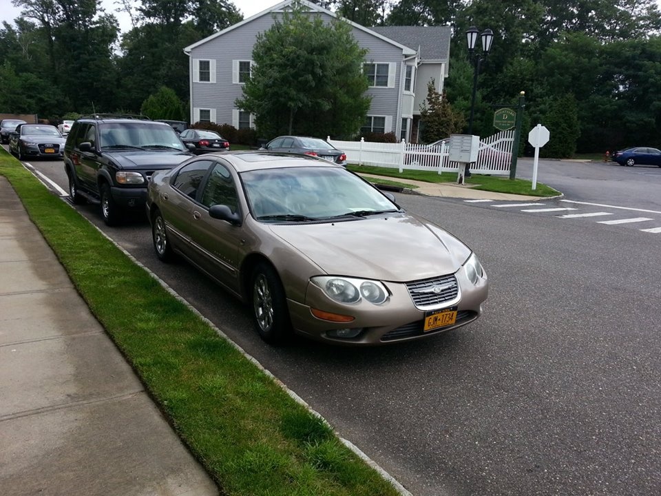 2000 Chrysler 300M