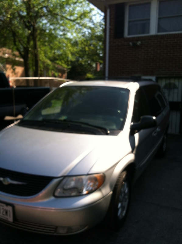 2003 Chrysler Town & Country