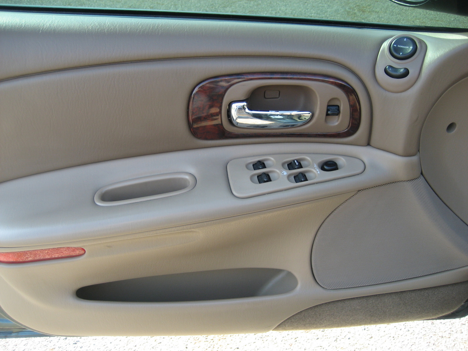 2004 Chrysler concorde lxi specs #4