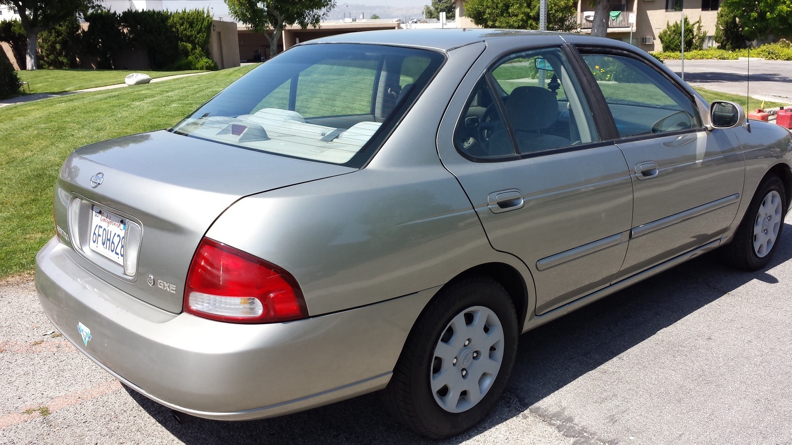 2001 Nissan sentra gxe specifications