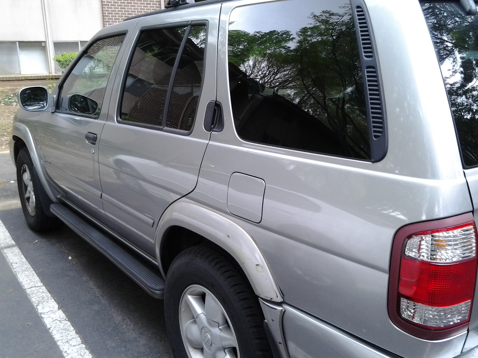 2001 Nissan Pathfinder