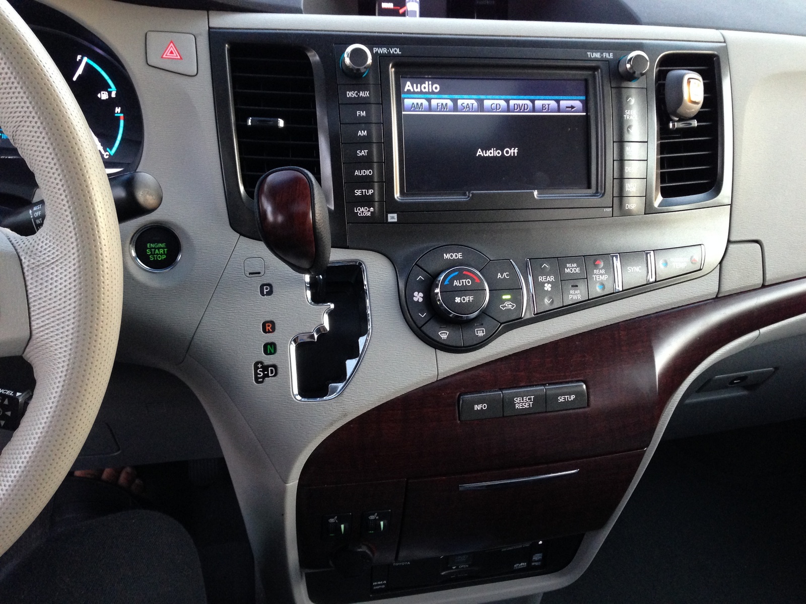 2012 Toyota Sienna
