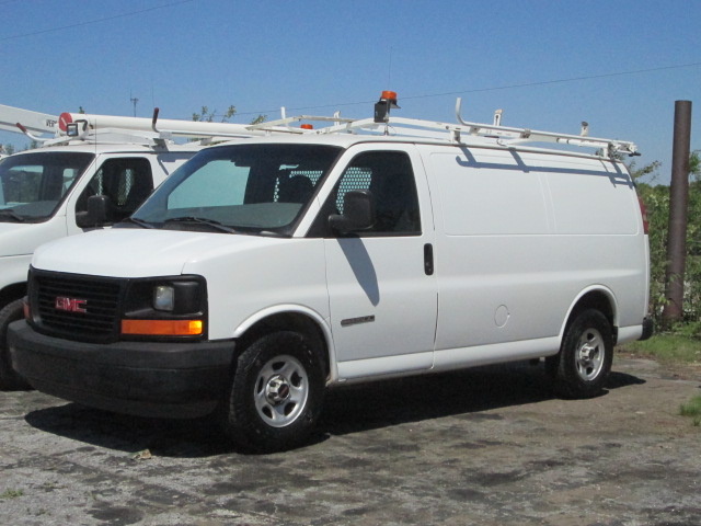 2003 Gmc savana 2500 specs #2