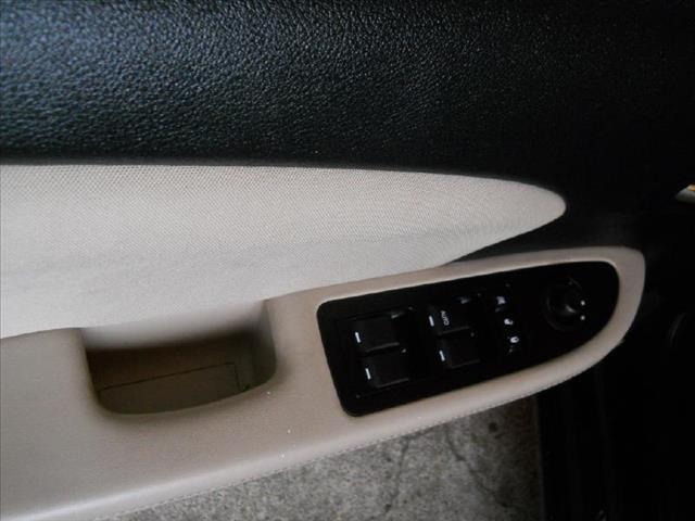 2012 Chrysler 200