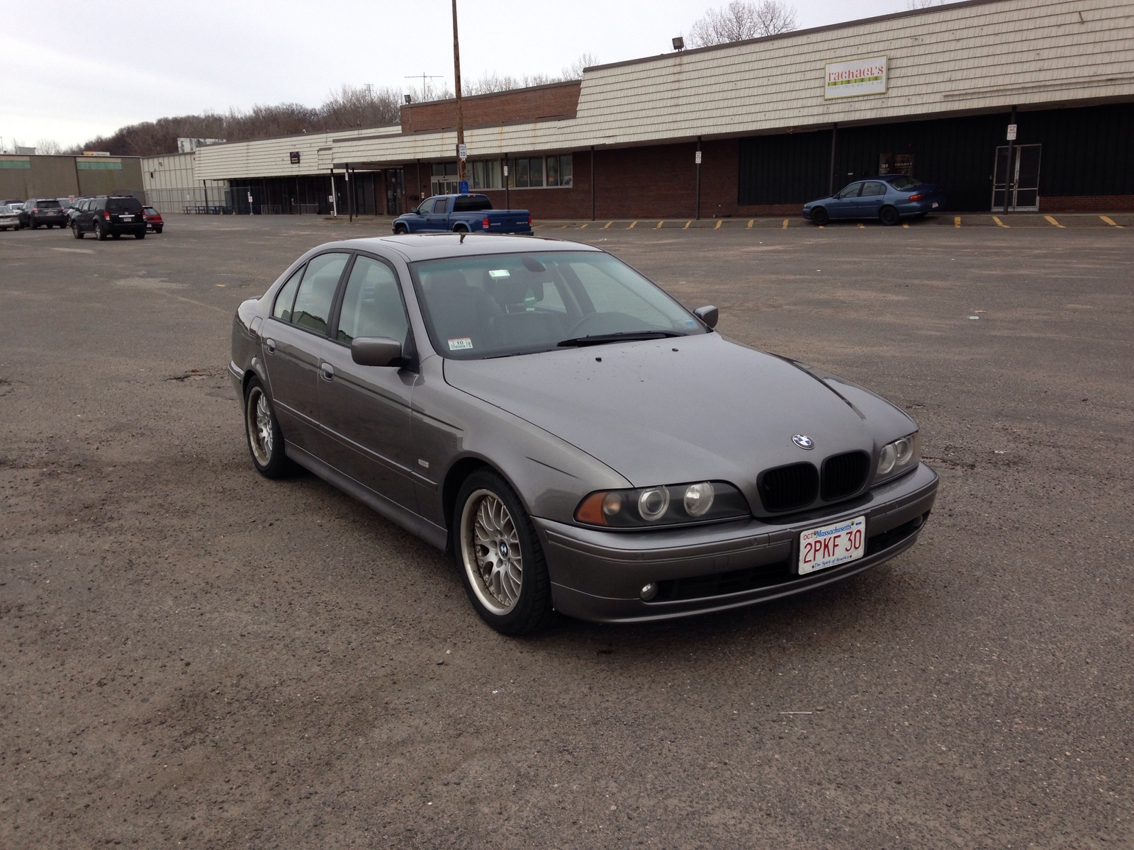 2003 Bmw 525i wagon review #2