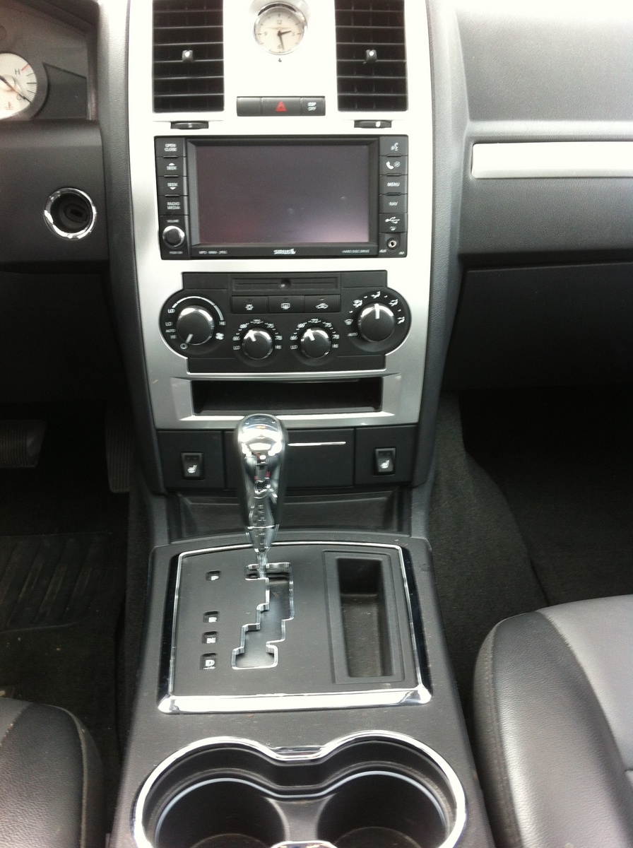 2010 Chrysler 300 Pictures Cargurus