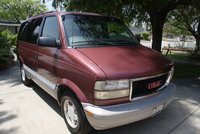 1998 GMC Safari Overview 1998 GMC Safari Overview