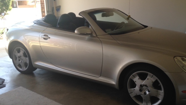 2004 Lexus SC 430