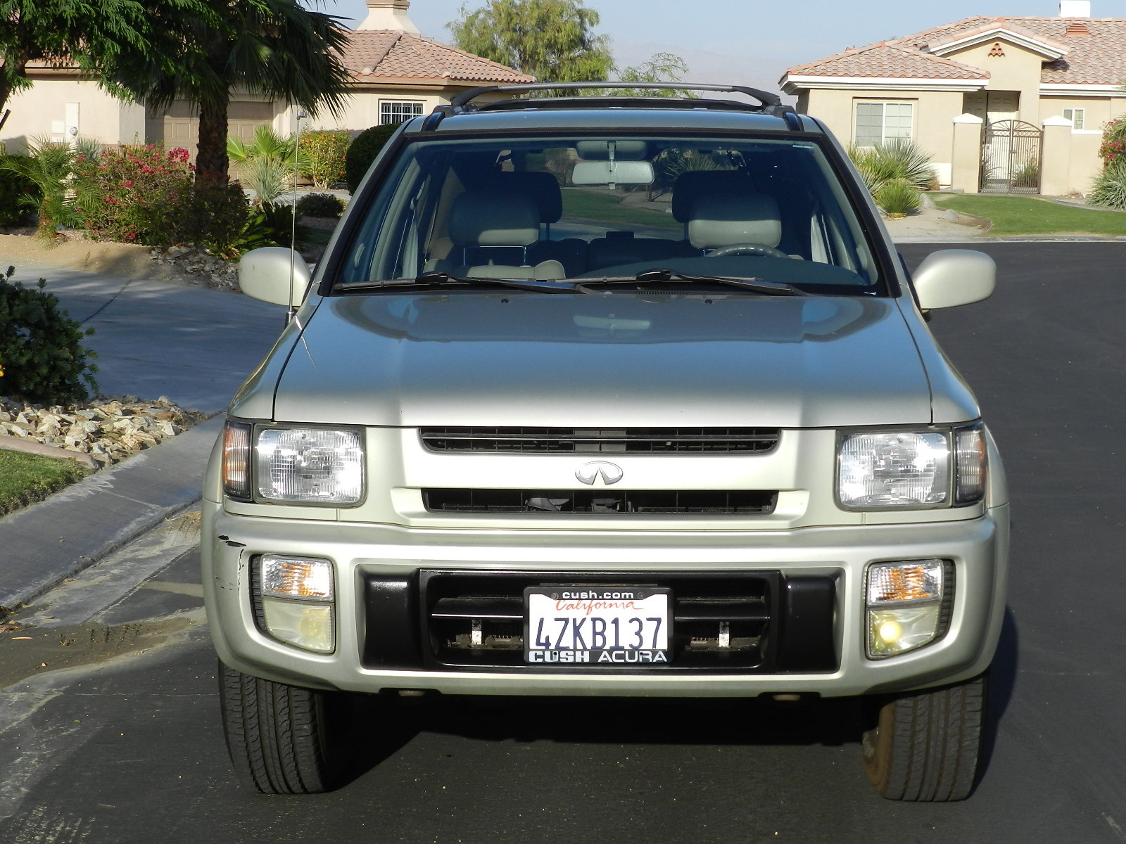 1999 Nissan infiniti suv