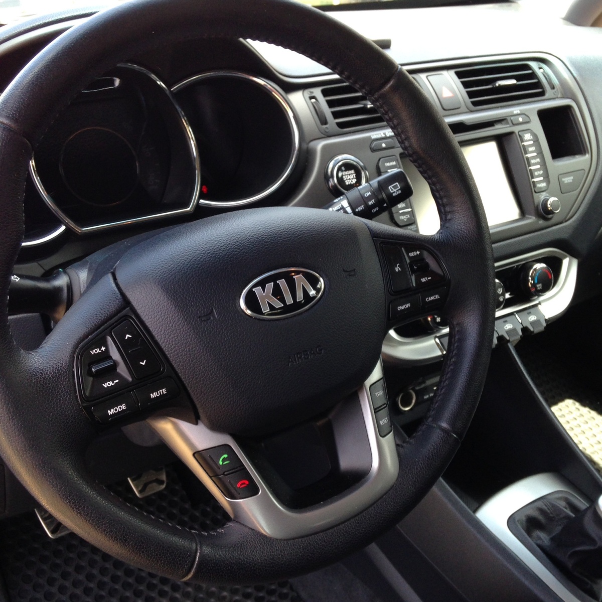 2013 Kia Rio5