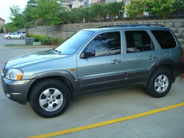 2004 Mazda Tribute