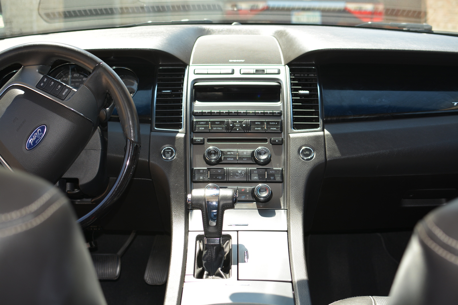 2010 Ford Taurus