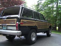 1989 Jeep Grand Wagoneer Overview 1989 Jeep Grand Wagoneer Overview