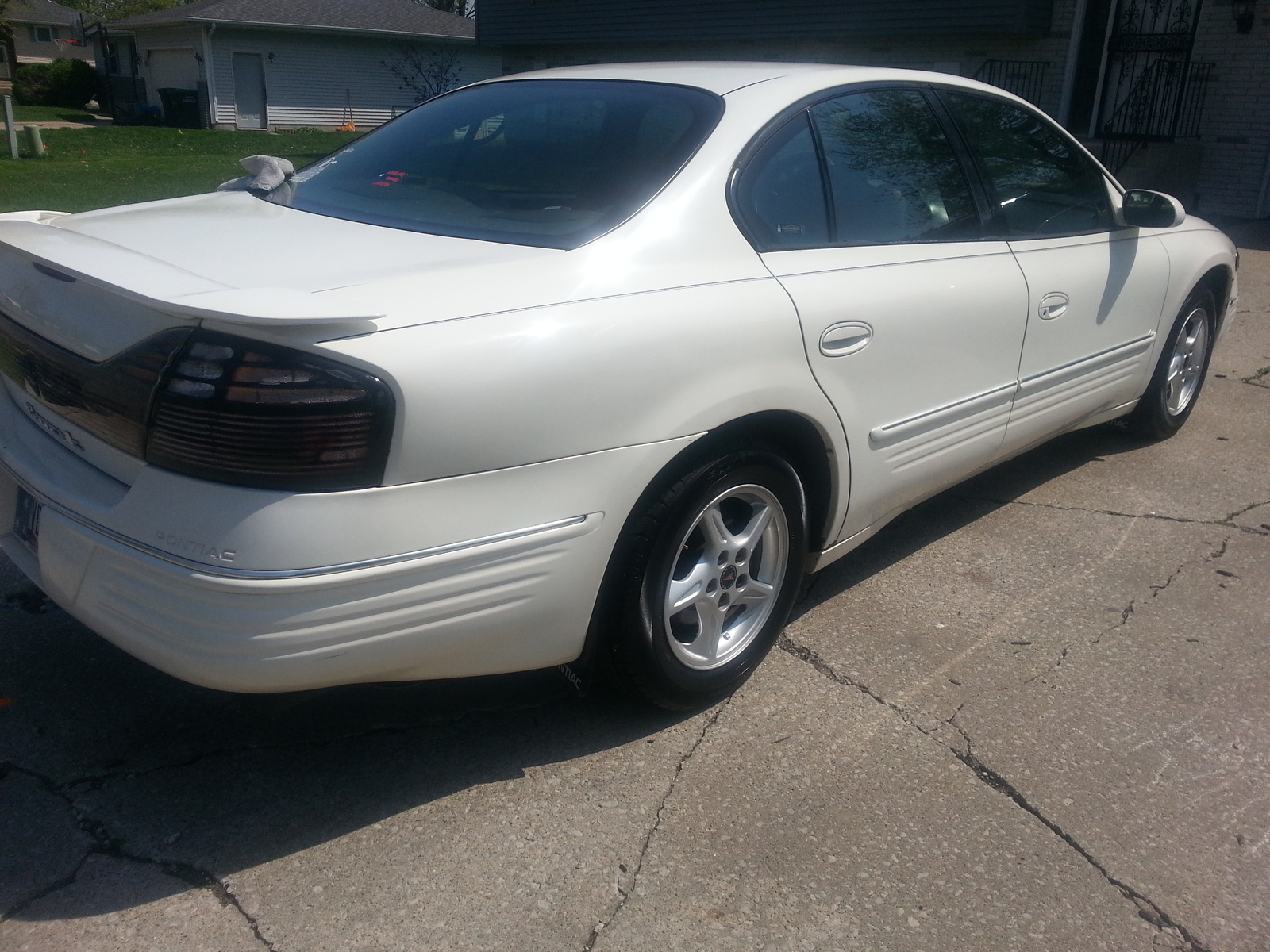 2001 Pontiac Bonneville