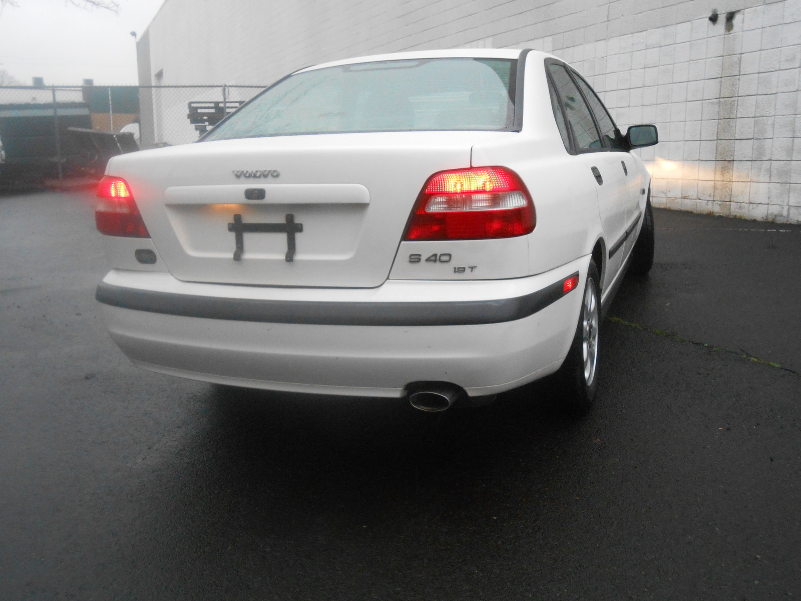 2001 Volvo S40